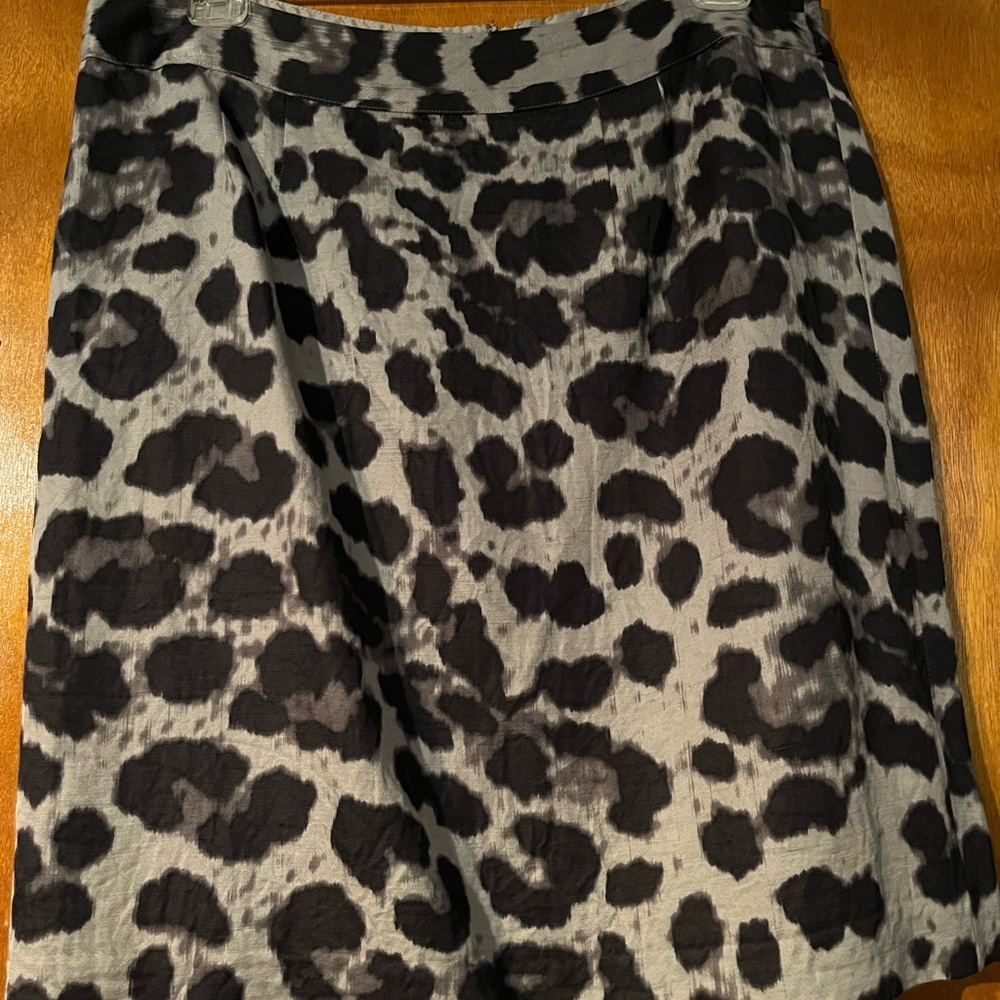 Leopard print skirt.
